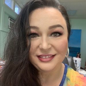 Meet your Posher, Leann